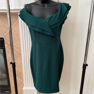 Chic Strapless Green Dress